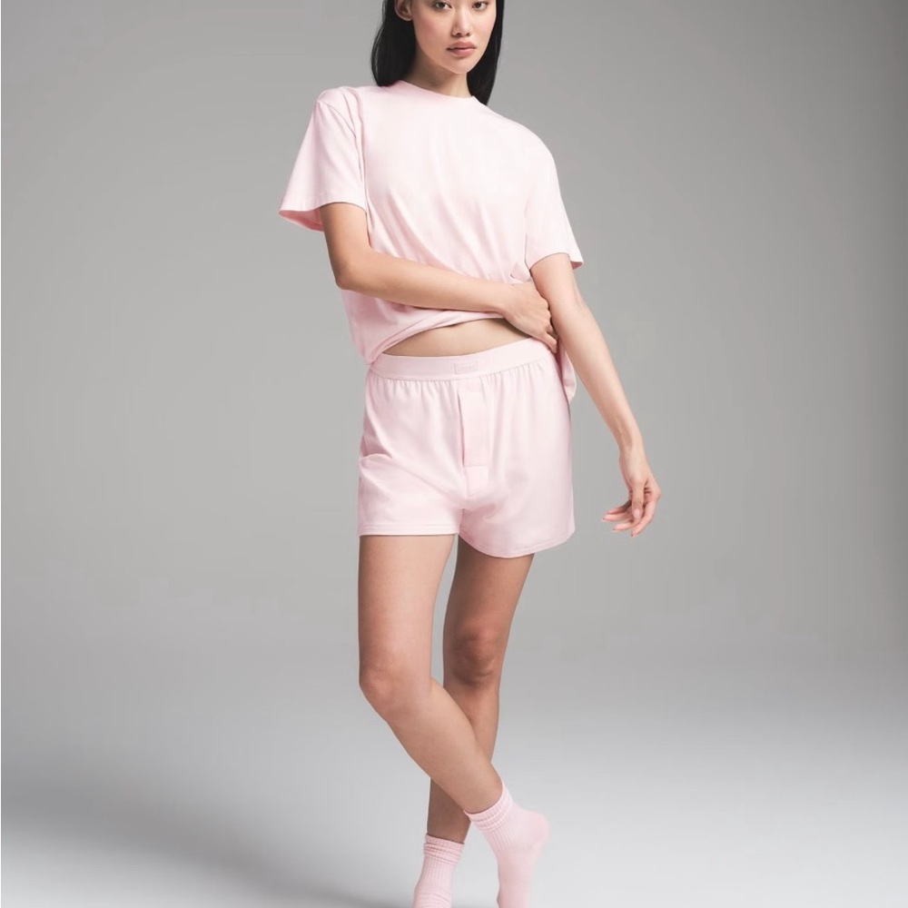 SKIMS Limited edition light Pink Women's Boyfriend Tee and Loose Pant Set